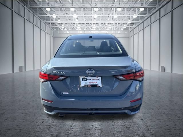 Used 2025 Nissan Sentra SR FWD image 4