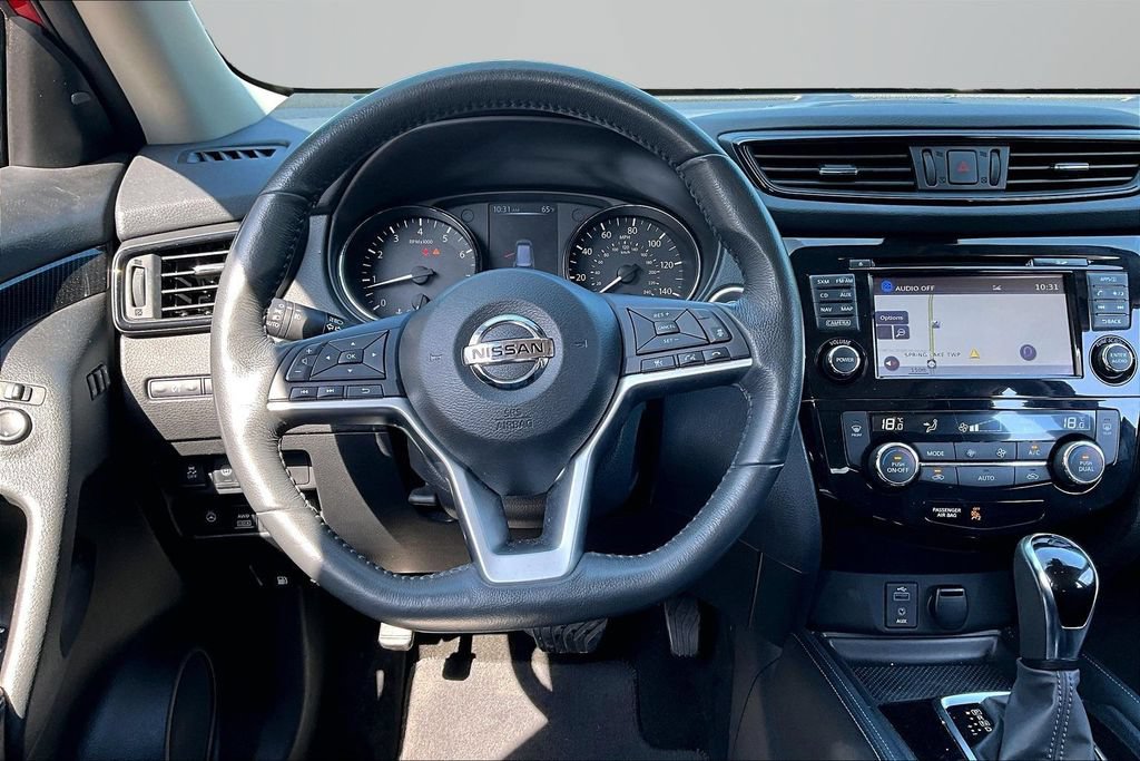 Used 2017 Nissan Rogue SL AWD/4WD image 8