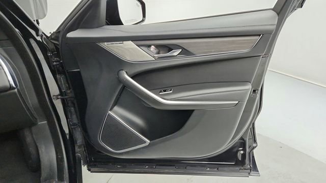 Used 2021 Jaguar F-PACE S image 23