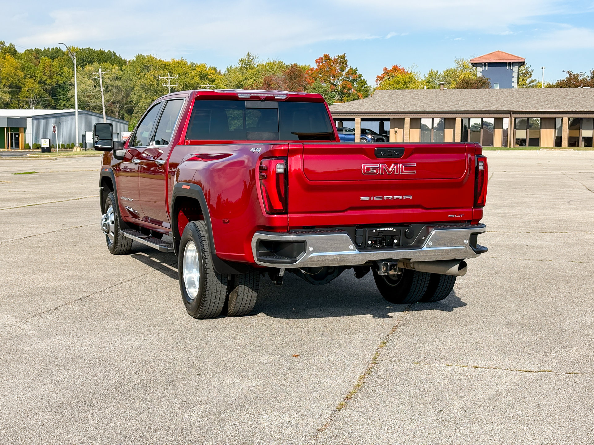 Used 2024 GMC Sierra 3500 SLT AWD/4WD image 7