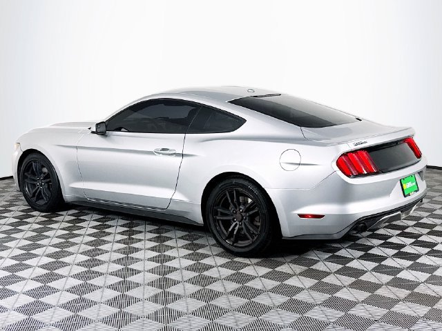Used 2017 Ford Mustang Premium RWD image 6