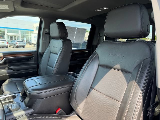 Used 2024 GMC Sierra 2500 Denali AWD/4WD image 24