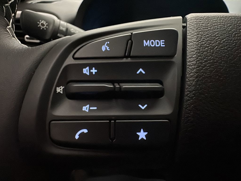 New 2026 Hyundai Venue SEL image 16