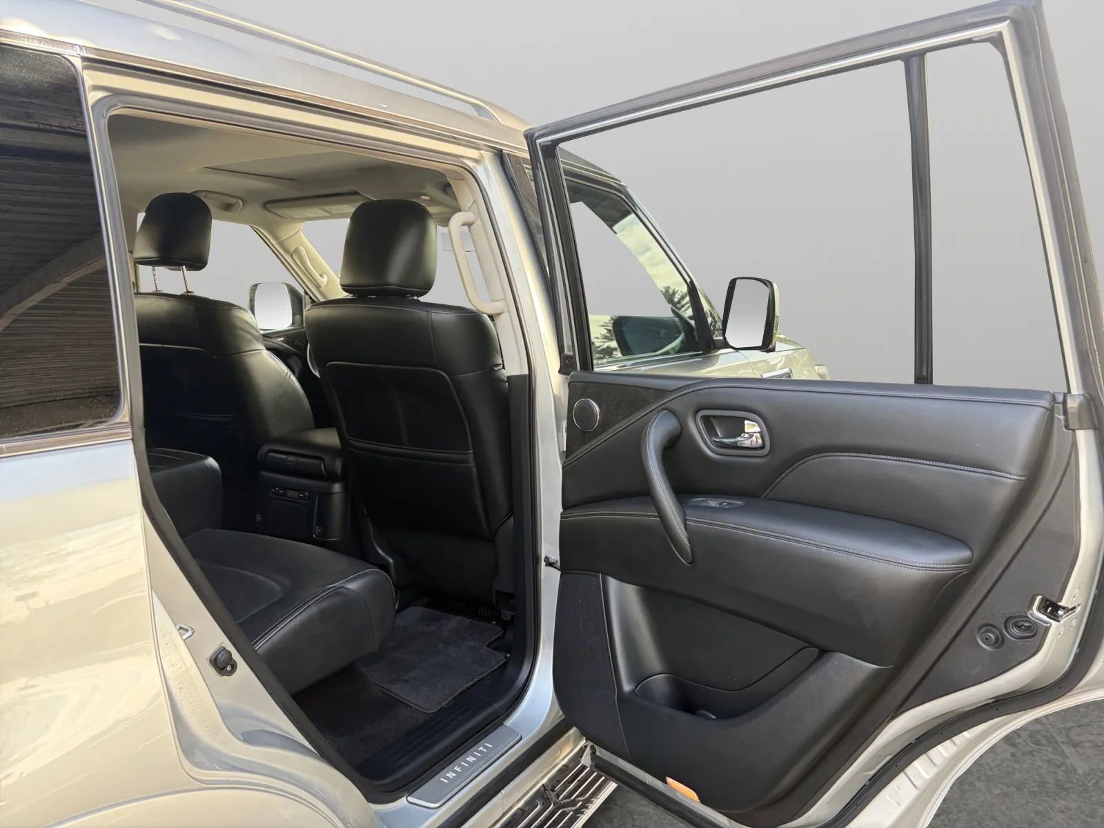 Used 2020 INFINITI QX80 Luxe w/ Proassist Package AWD/4WD image 13