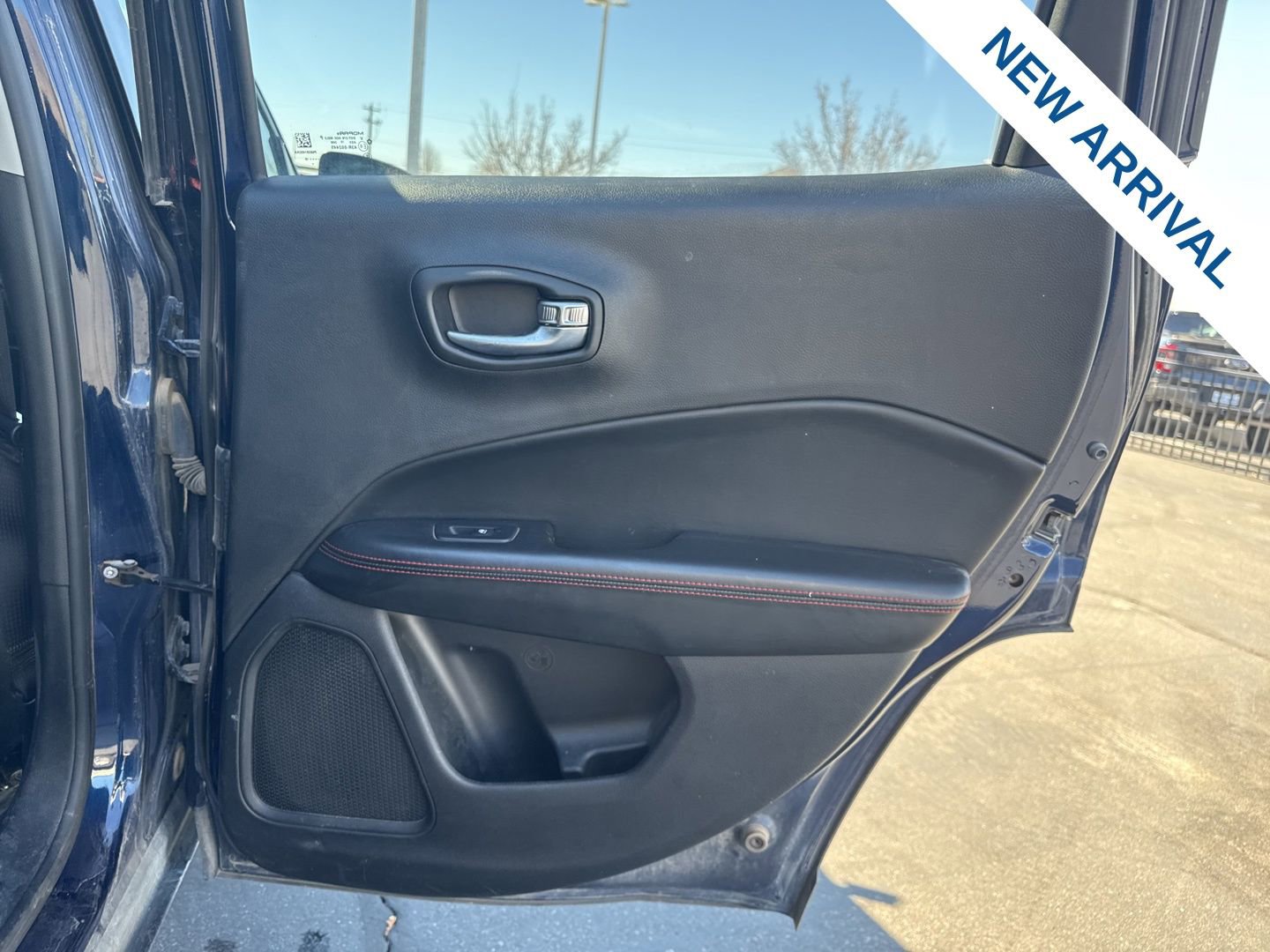Used 2019 Jeep Compass Trailhawk image 12