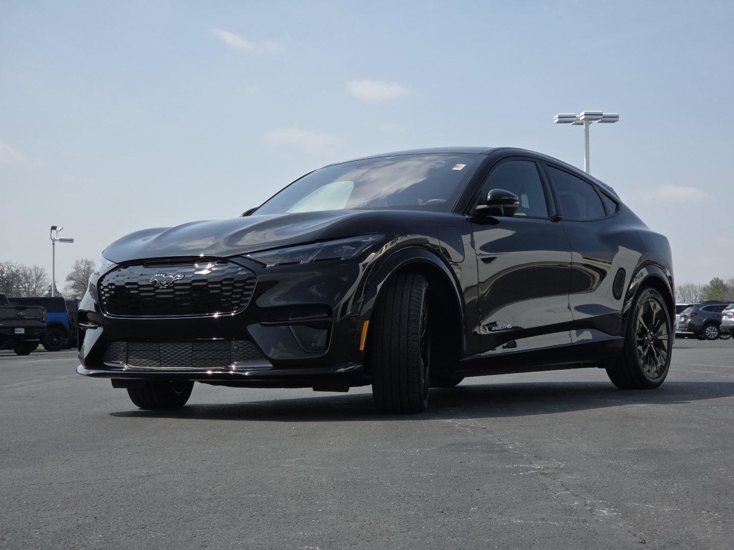 Used 2025 Ford Mustang Mach-E GT AWD/4WD image 14