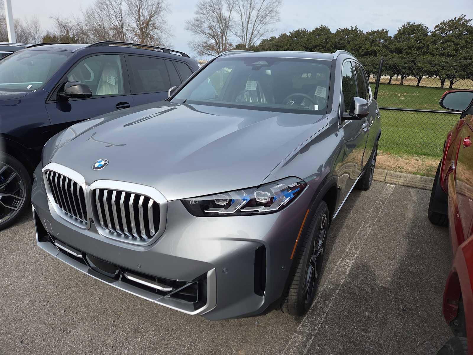 New 2026 BMW X5 xDrive40i w/ Premium Package image 9