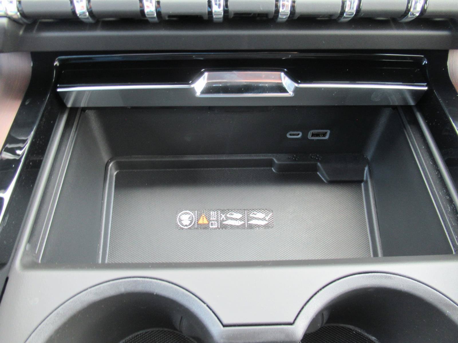 New 2026 GMC Yukon Denali w/ Advanced Technology Package RWD image 31