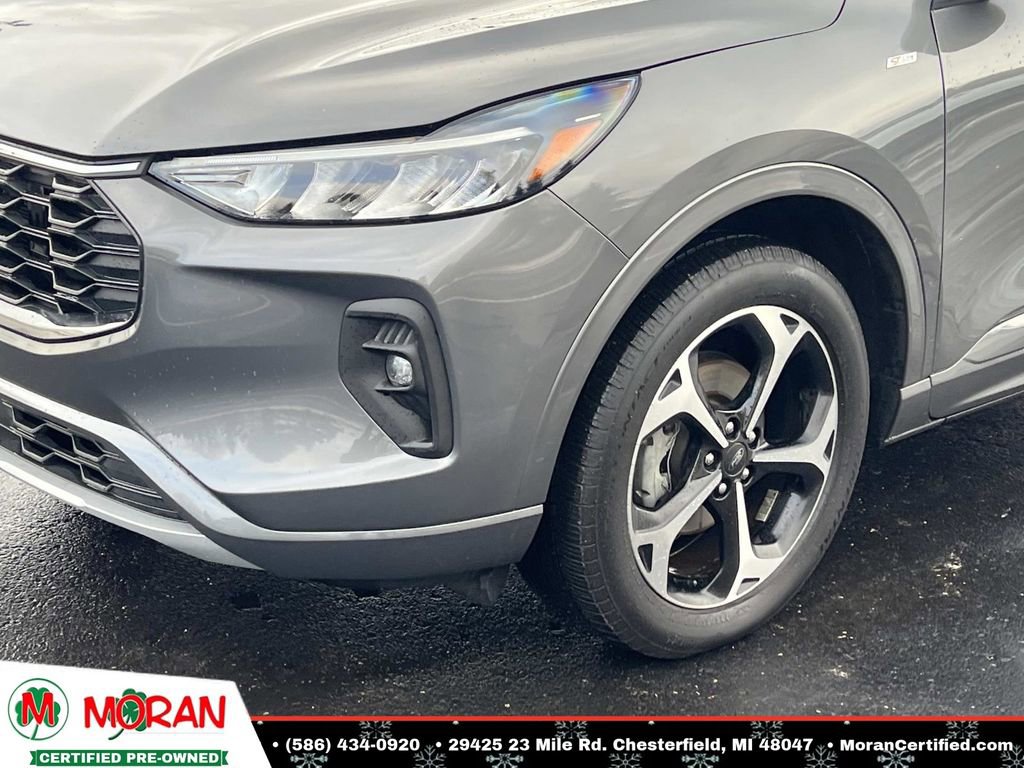 Used 2023 Ford Escape ST-Line Select w/ Tech Pack #2 image 8