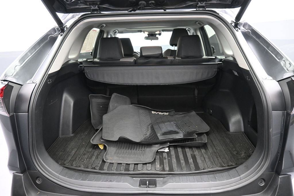 Used 2019 Toyota RAV4 XLE w/ Convenience Package AWD/4WD image 22