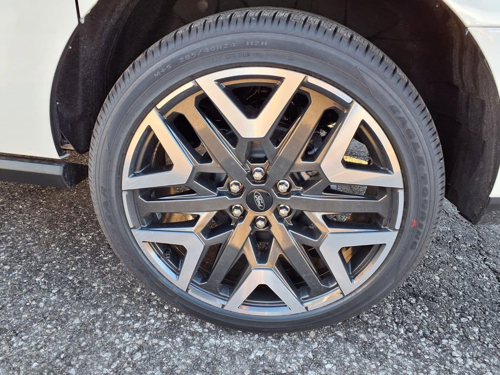 New 2026 Ford Expedition Max Platinum w/ Platinum Ultimate Package image 46