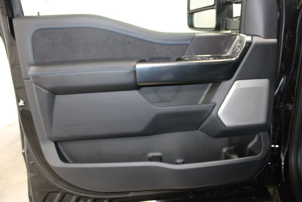 New 2026 Ford F250 Platinum image 21