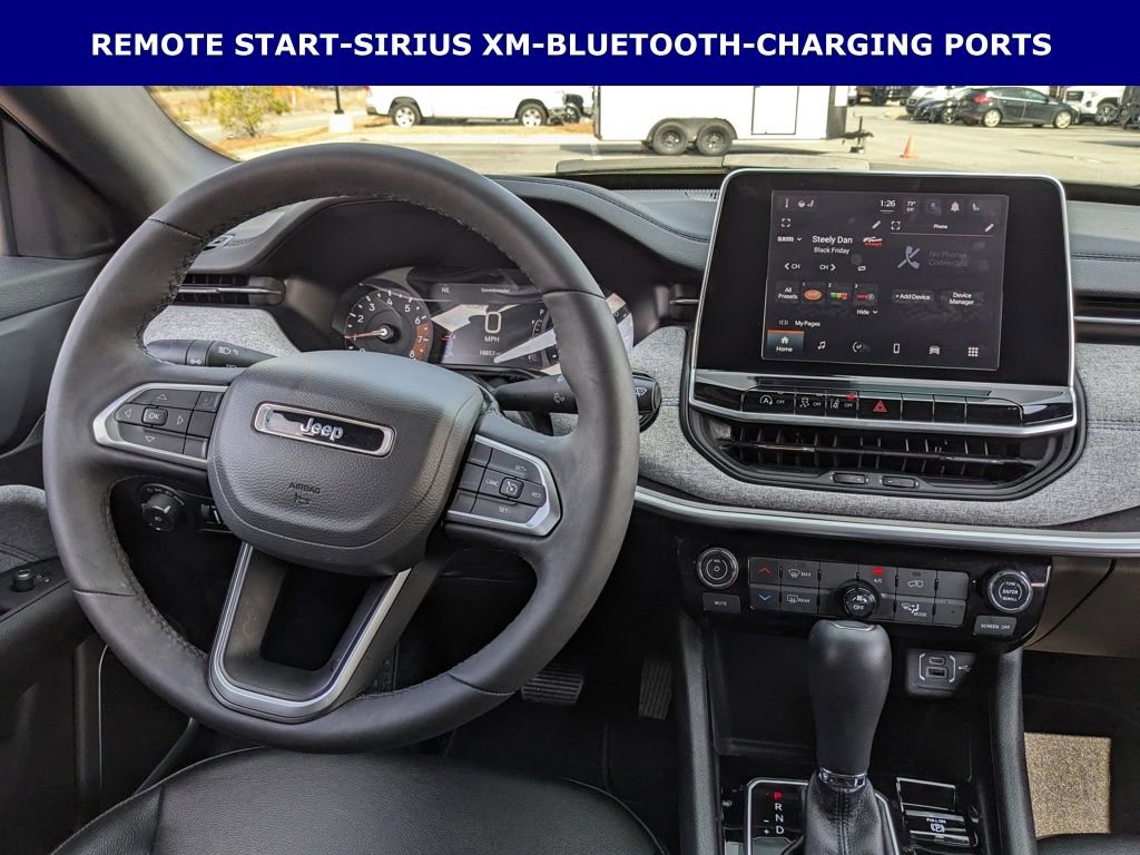 Certified 2025 Jeep Compass Latitude image 12