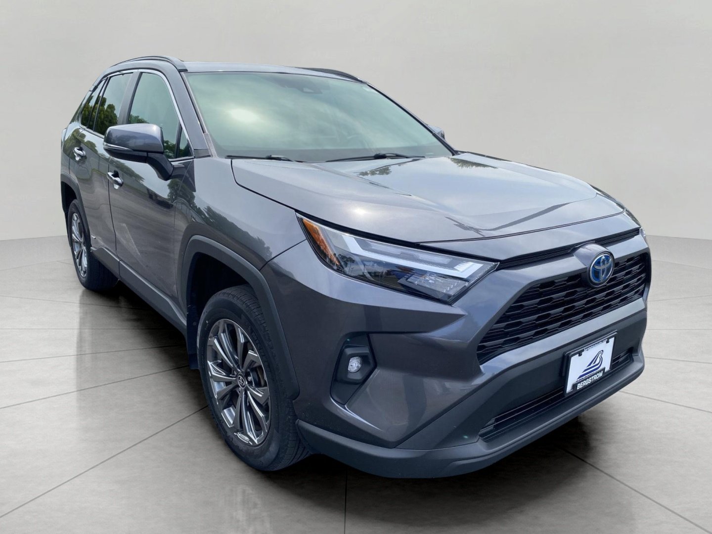 Used 2022 Toyota RAV4 XLE Premium