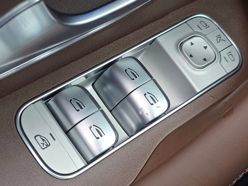 New 2026 Mercedes-Benz GLE 53 AMG 4MATIC Coupe image 27