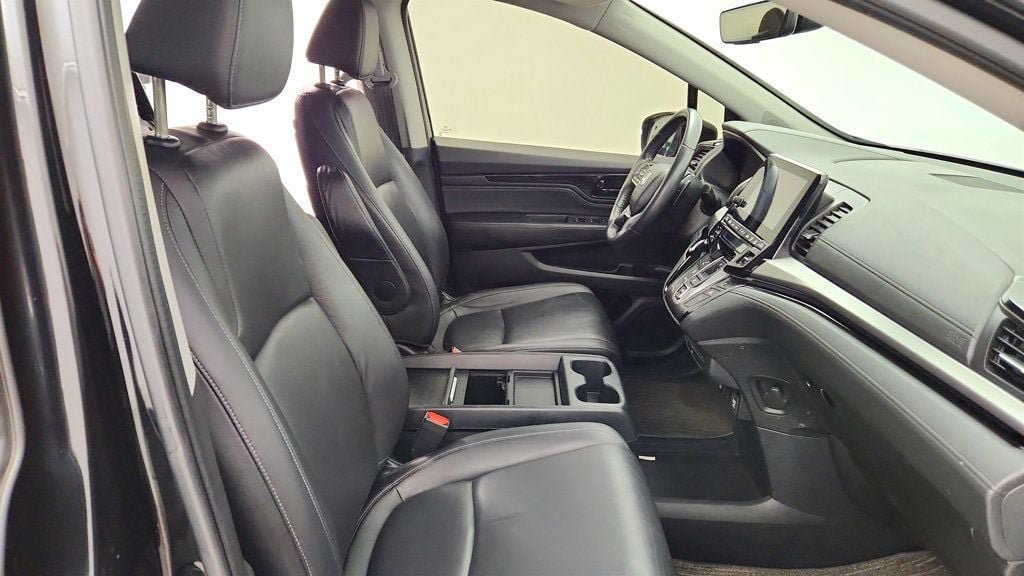 Used 2023 Honda Odyssey Touring image 26