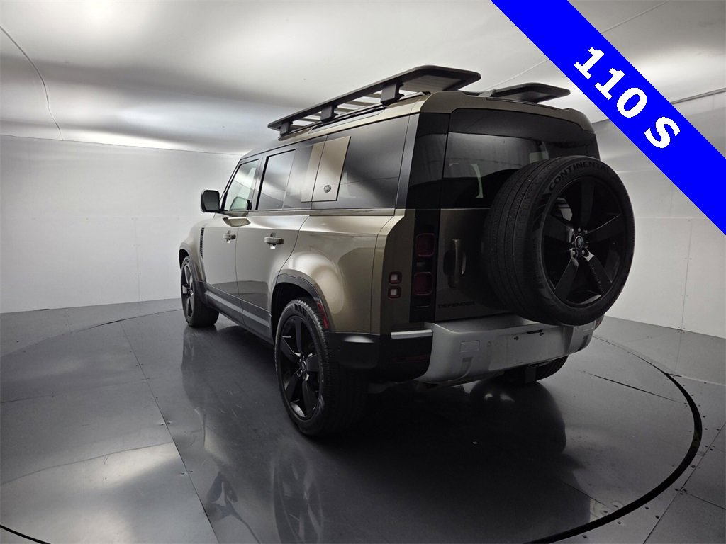 Used 2022 Land Rover Defender 110 S image 8