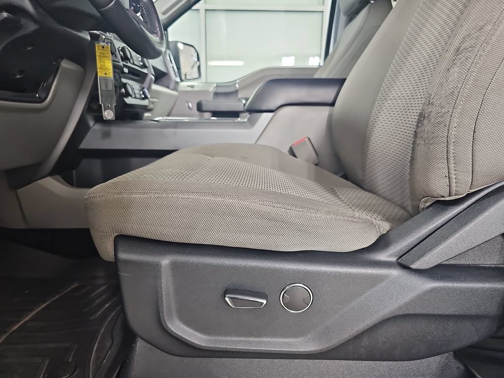 Used 2016 Ford F150 XLT w/ Equipment Group 301A Mid AWD/4WD image 33