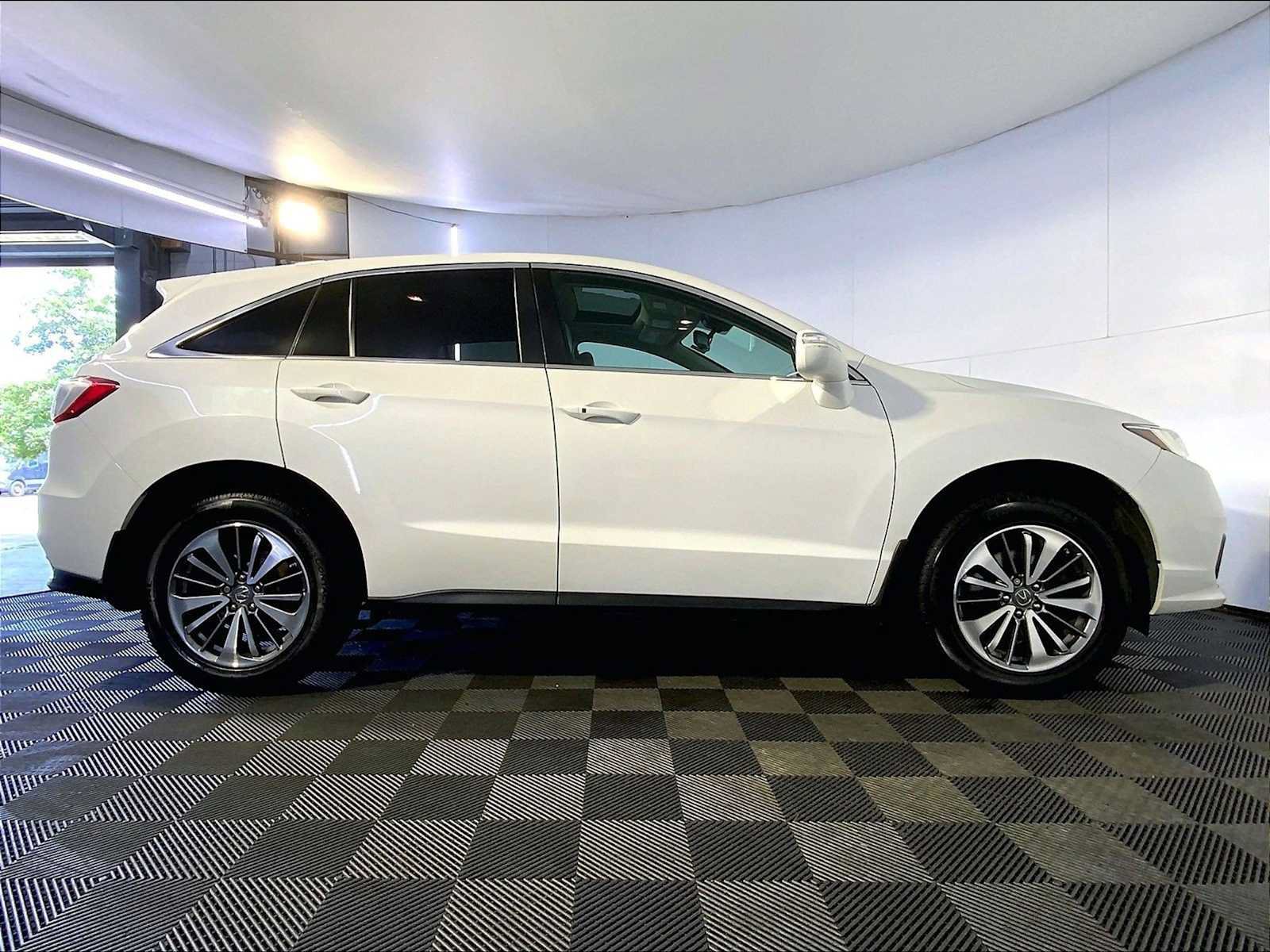 Used 2016 Acura RDX AWD w/ Advance Package image 8