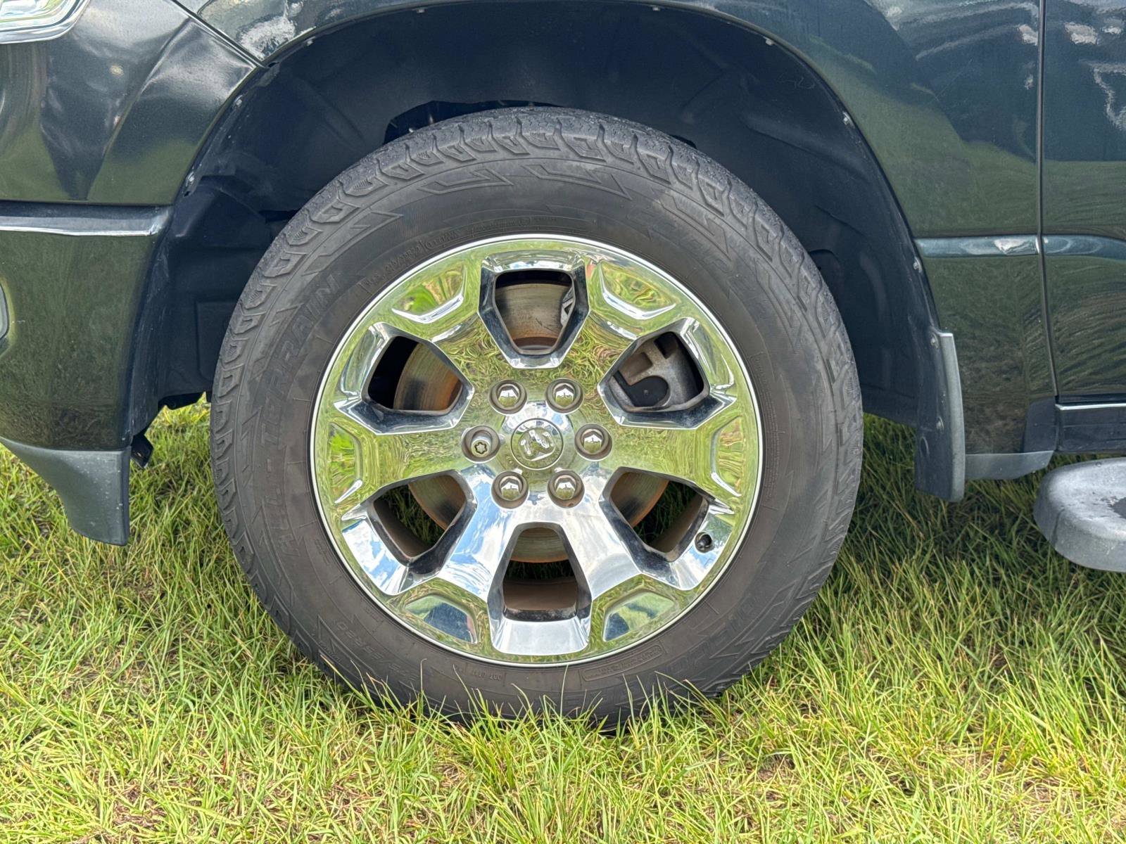 Used 2019 RAM 1500 Big Horn AWD/4WD image 10