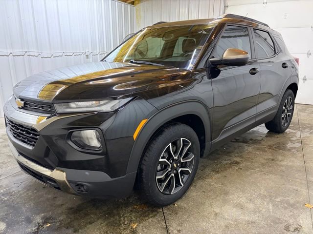 Used 2021 Chevrolet TrailBlazer ACTIV w/ Convenience Package image 3
