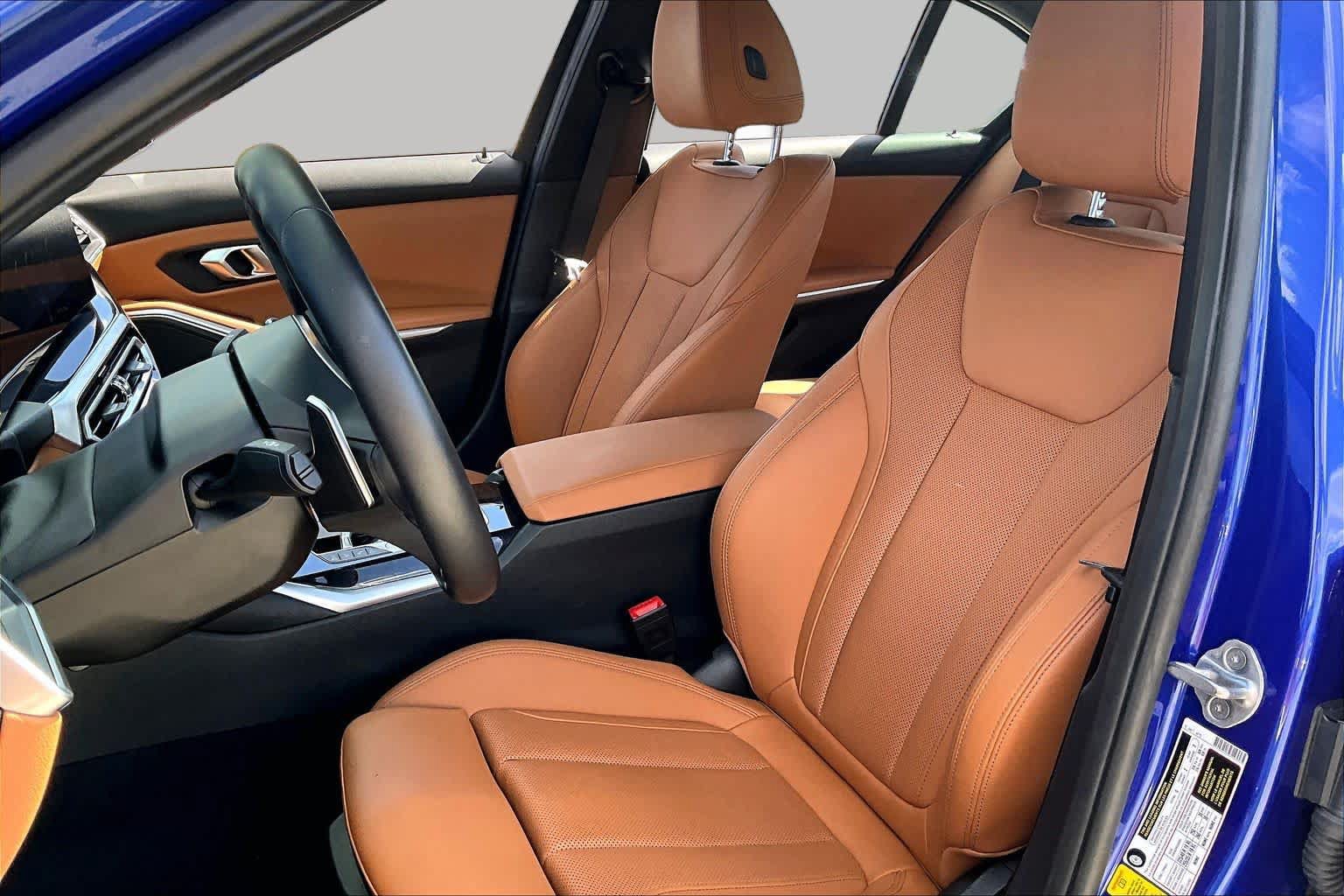 Used 2024 BMW 330i Sedan w/ M Sport Package RWD image 7