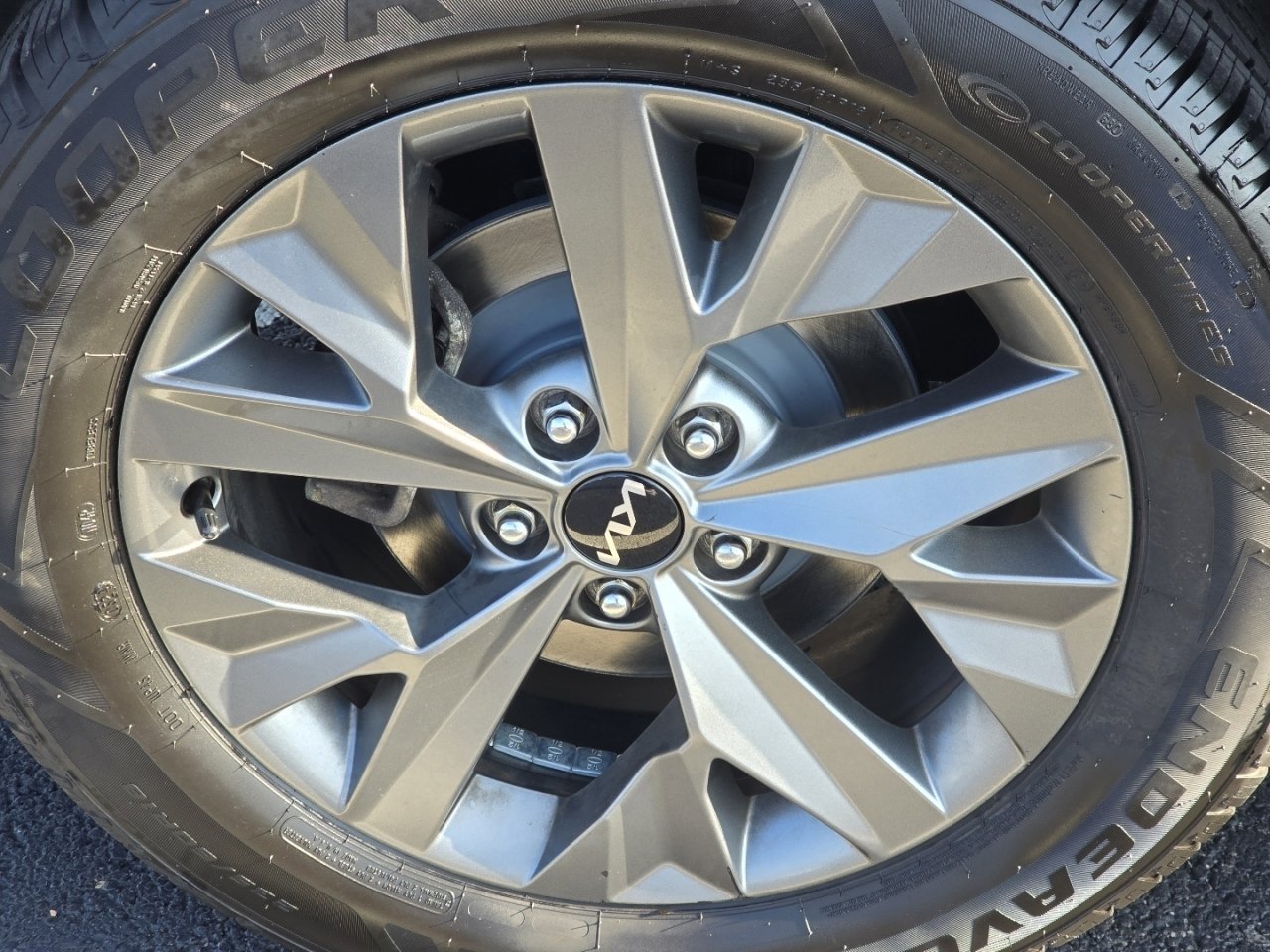 Used 2023 Kia Sportage SX image 10