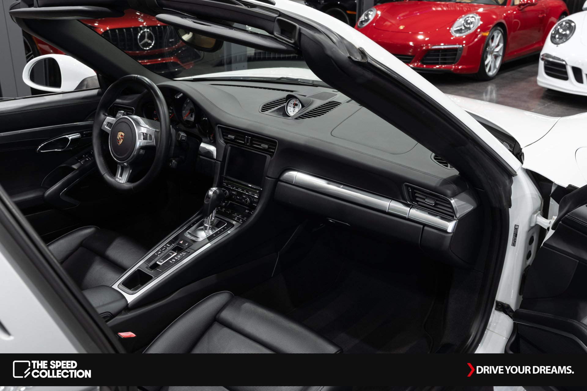 Used 2014 Porsche 911 Targa 4S image 18