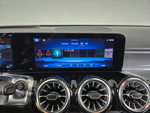 Certified 2024 Mercedes-Benz GLB 35 AMG 4MATIC image 31