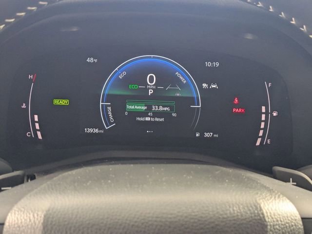 Used 2025 Toyota Camry SE image 17