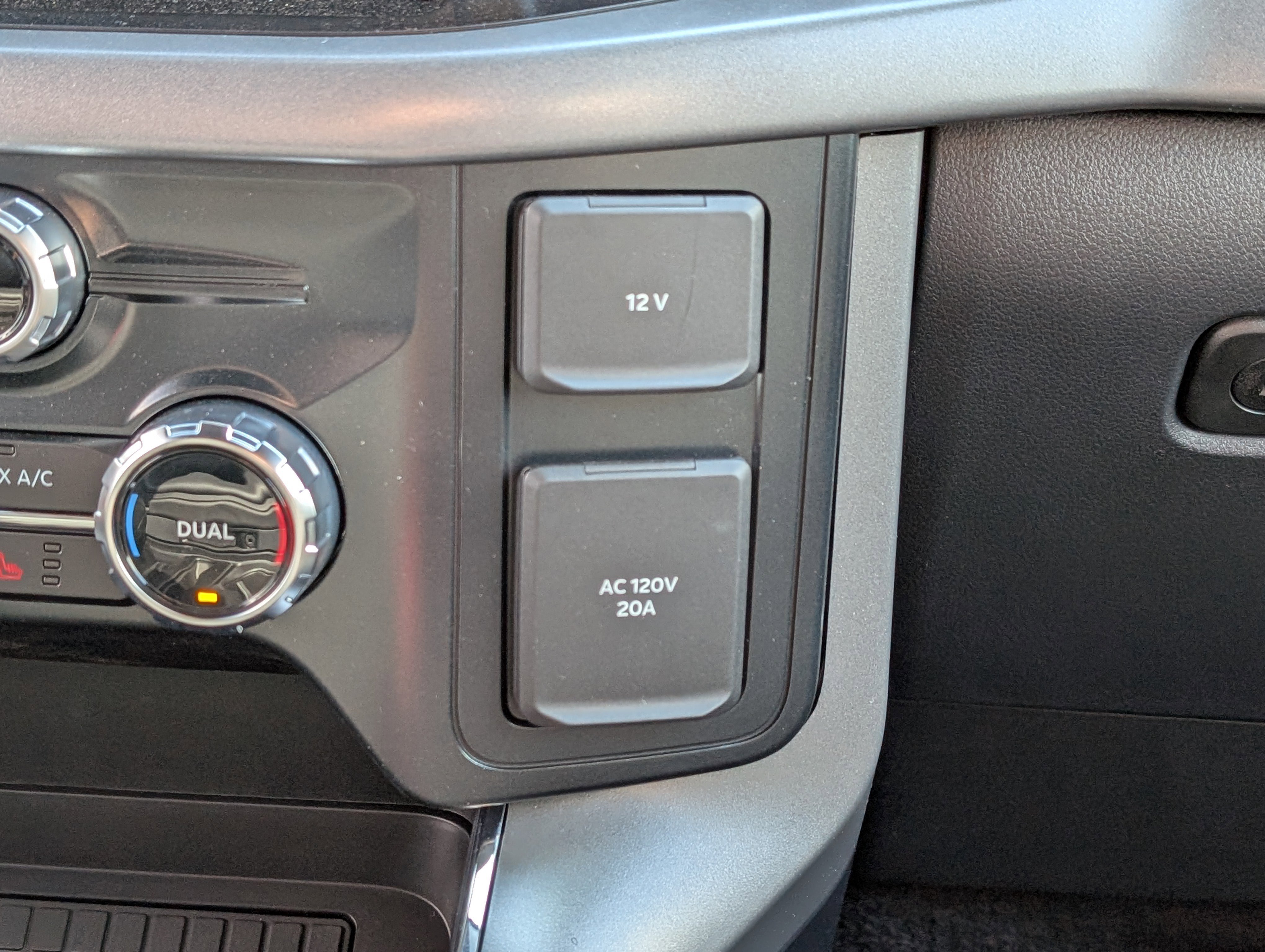 New 2025 Ford F150 XLT w/ Equipment Group 302A MID image 25