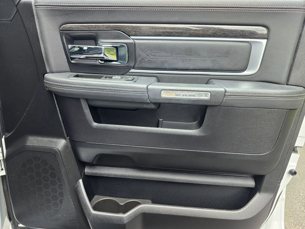 Used 2015 RAM 1500 Limited AWD/4WD image 21