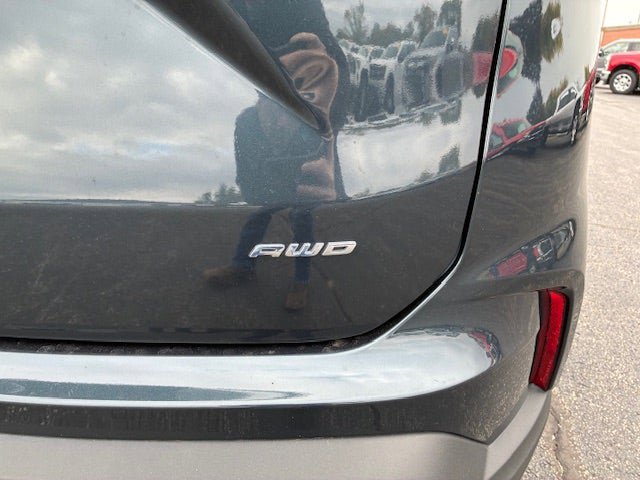 Used 2023 Ford Edge SEL w/ Convenience Package AWD/4WD image 10
