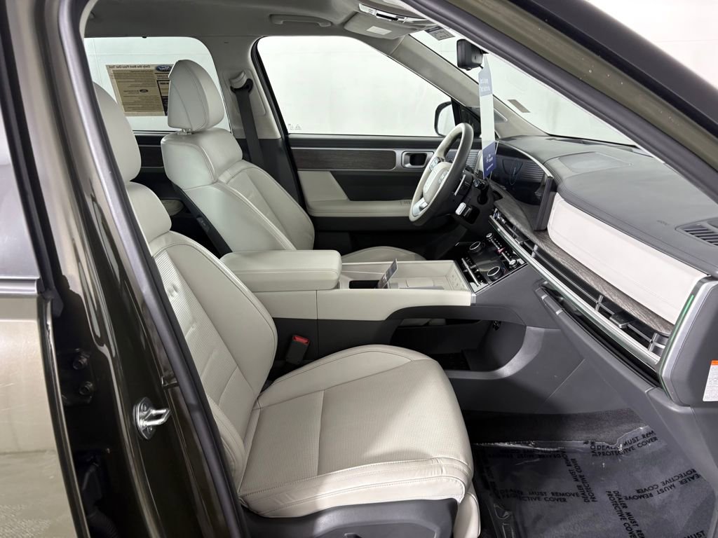 Used 2024 Hyundai Santa Fe Calligraphy image 38