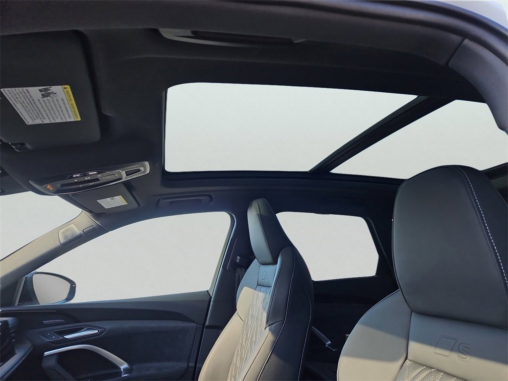 New 2025 Audi SQ5 Premium Plus image 8