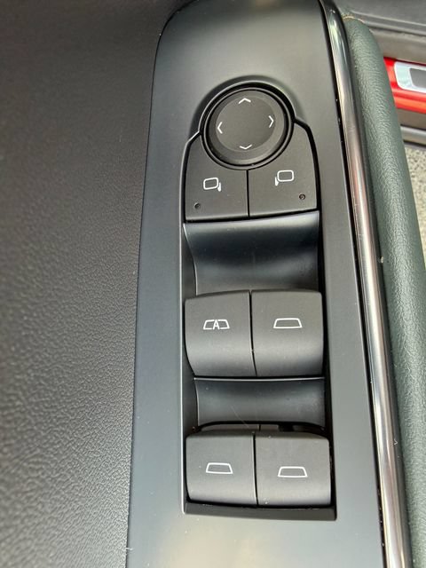 Used 2024 GMC Acadia AT4 AWD/4WD image 12