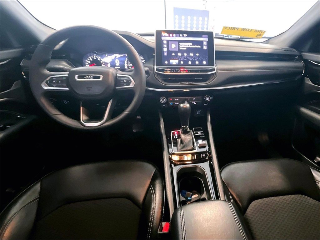 Used 2023 Jeep Compass Altitude image 21