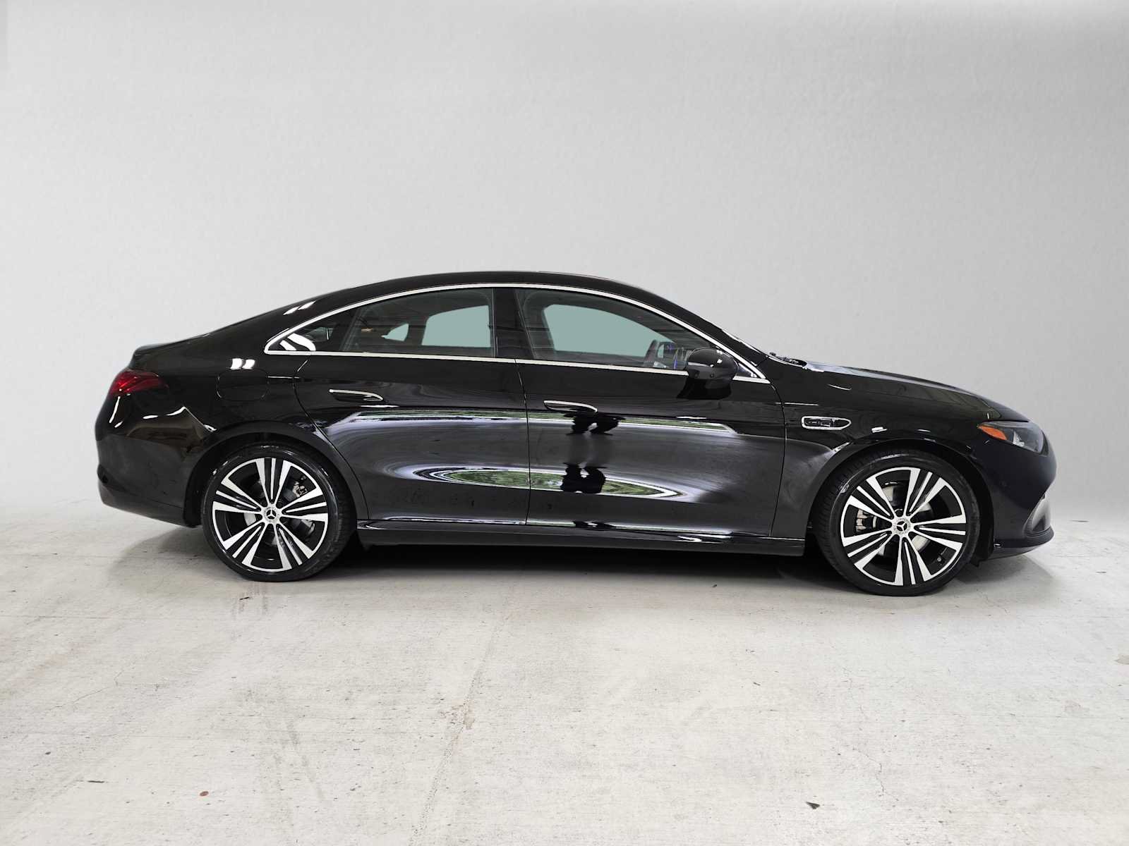 New 2027 Mercedes-Benz CLA 350 image 2