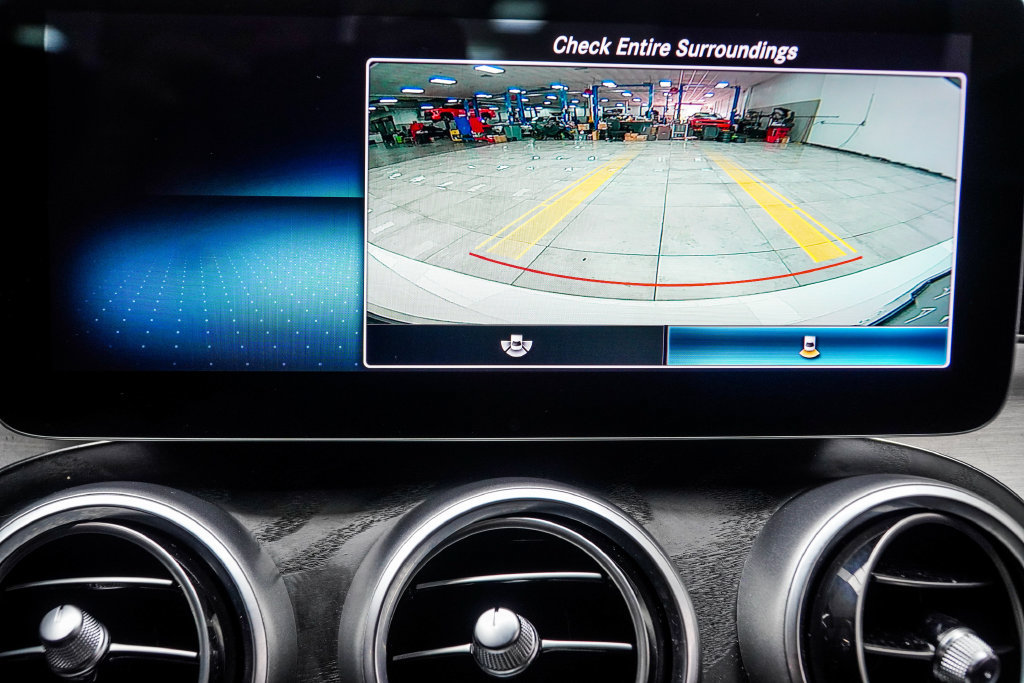 Used 2021 Mercedes-Benz C 300 Sedan w/ AMG Line image 28