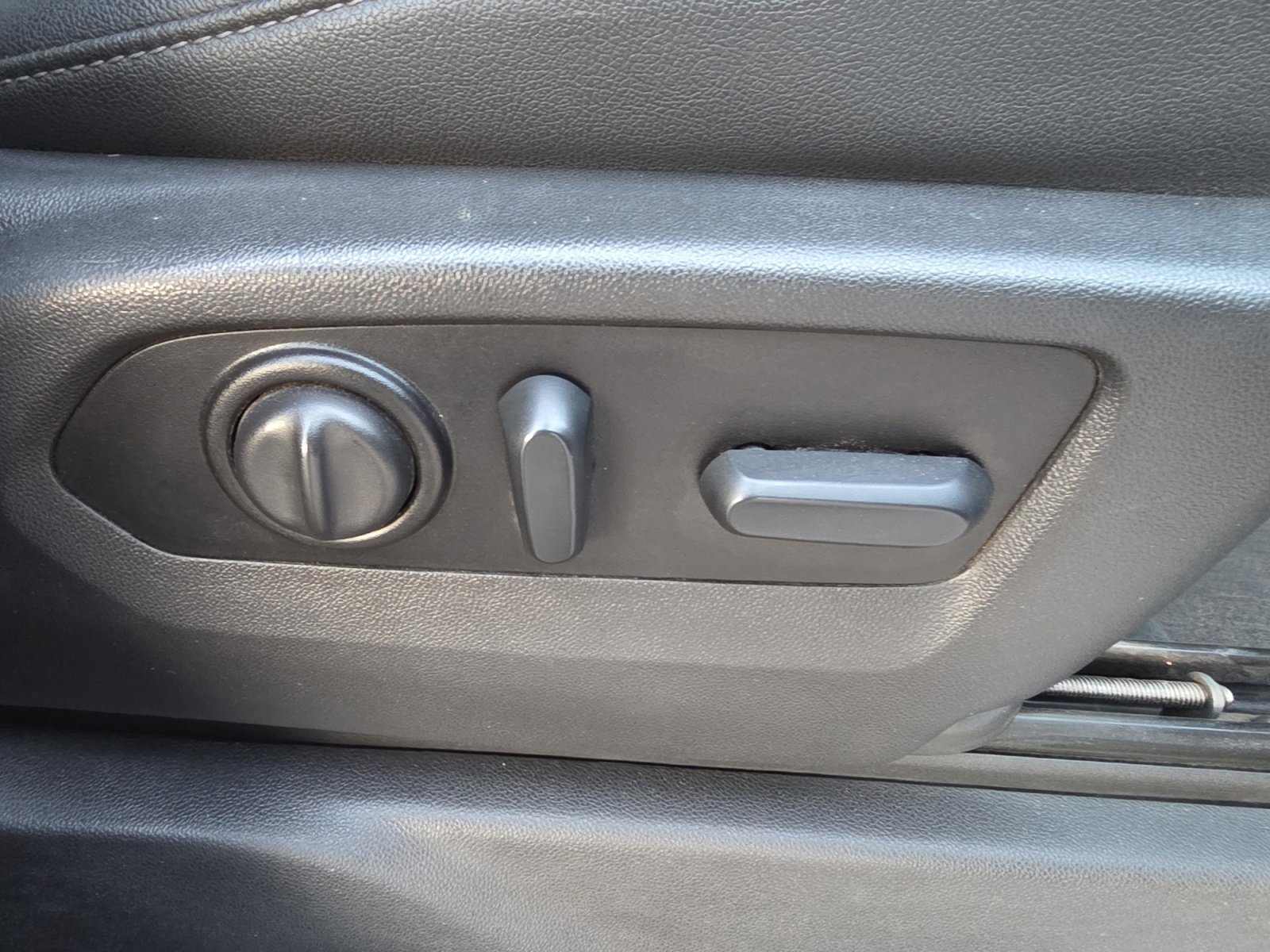 Used 2022 Chevrolet Silverado 2500 LTZ w/ Safety Package image 30