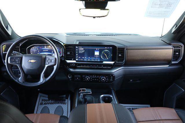 Used 2023 Chevrolet Silverado 1500 High Country w/ Technology Package image 29