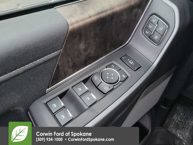 New 2026 Ford F250 Lariat w/ Black Appearance Package AWD/4WD image 22