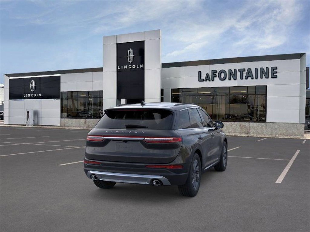 New 2026 Lincoln Corsair Premiere image 8