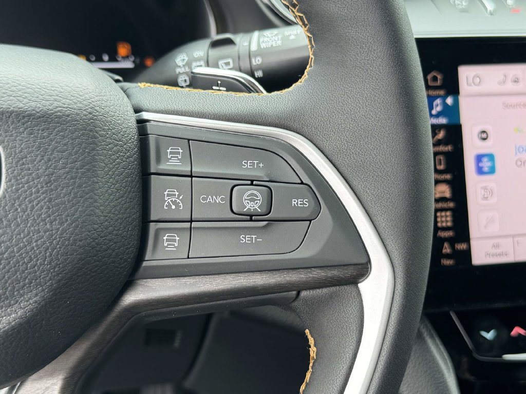 New 2026 Jeep Grand Cherokee Limited AWD/4WD image 23