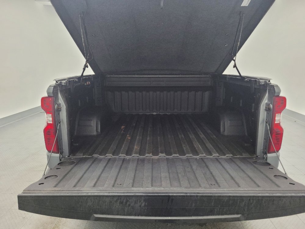 Used 2020 Chevrolet Silverado 1500 LT w/ Convenience Package RWD image 29