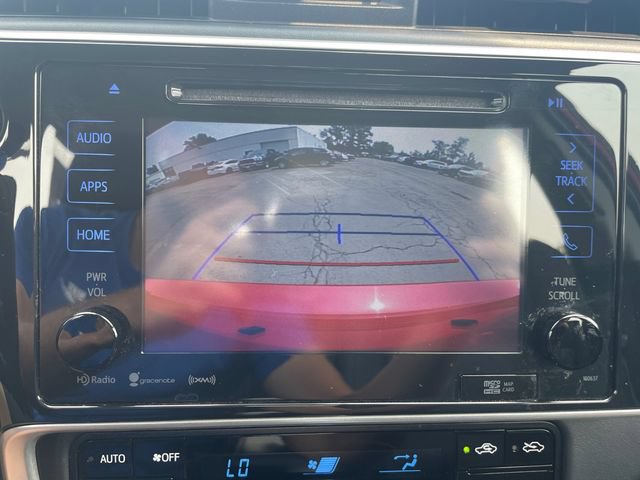 Used 2018 Toyota Corolla XLE FWD image 20