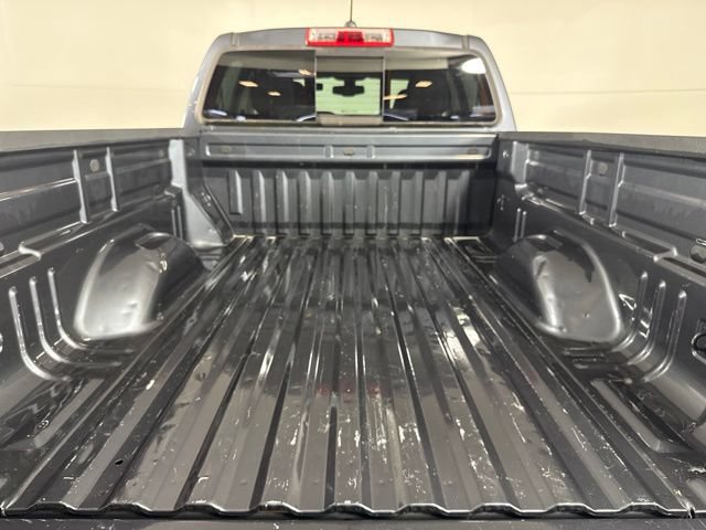 Used 2017 Chevrolet Colorado Z71 AWD/4WD image 27