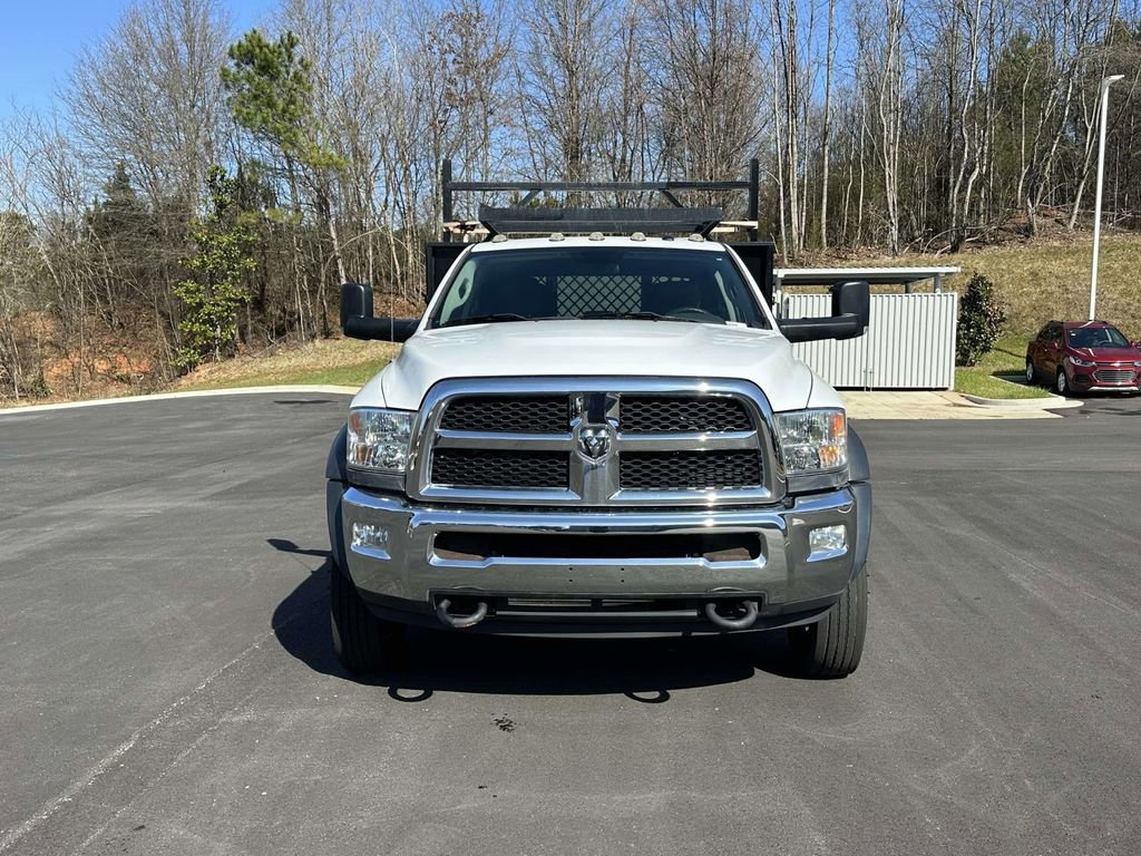 Used 2018 RAM 5500 Tradesman w/ Chrome Appearance Group image 2