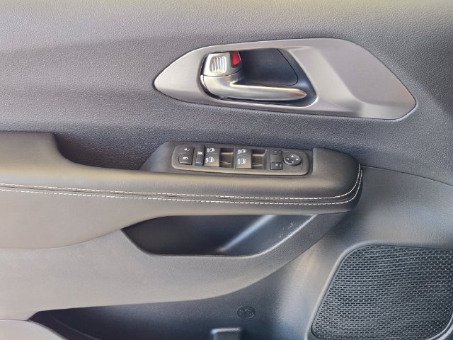 New 2026 Chrysler Voyager LX FWD image 19