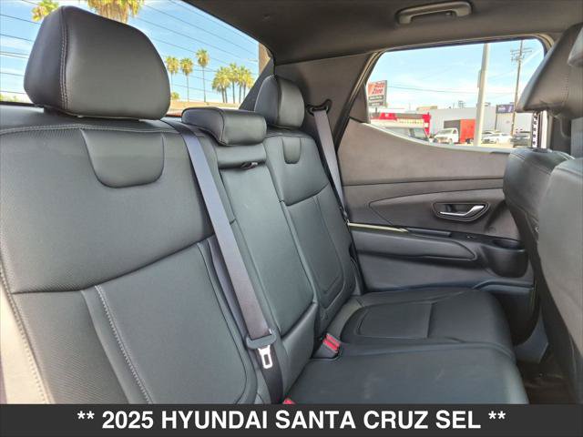 Used 2025 Hyundai Santa Cruz SEL FWD image 22